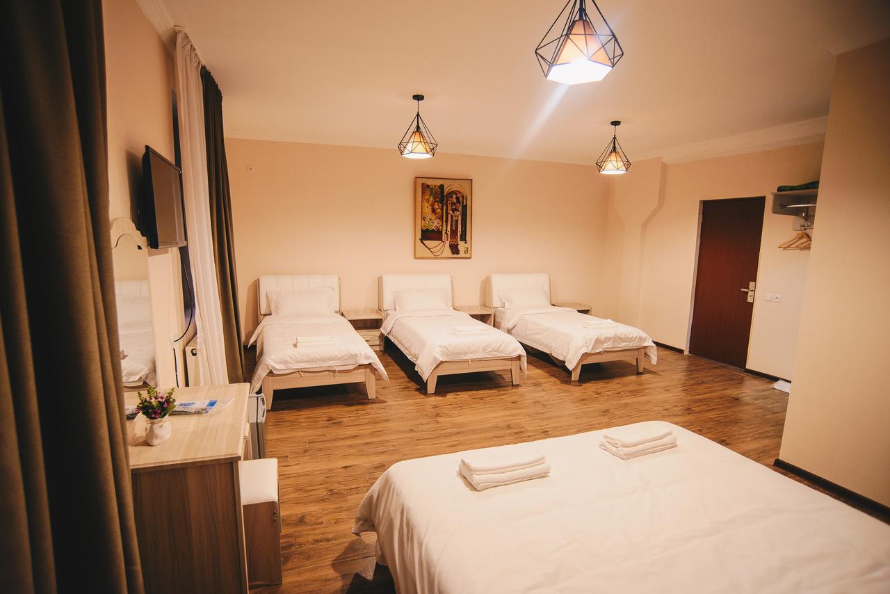 Hotel Sani كوتايسي المظهر الخارجي الصورة